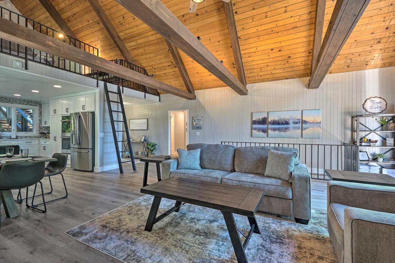 Airy Alpine Getaway With Lake Arrowhead Views! Villa Exterior photo